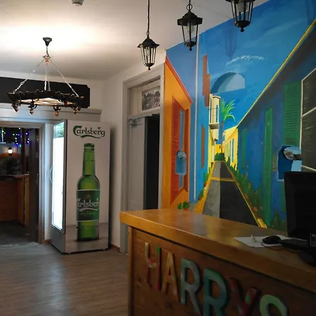 Harrys Ларнака