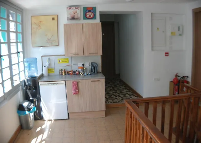 Harrys Guest house Larnaca