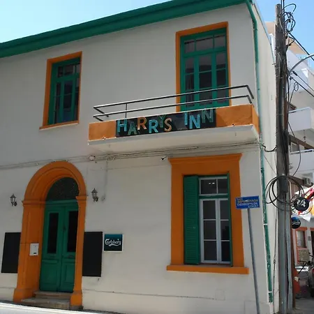 Harrys Larnaca